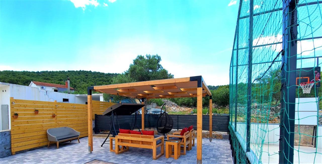 Villa Freya - Vacation House Slatine Eksteriør bilde